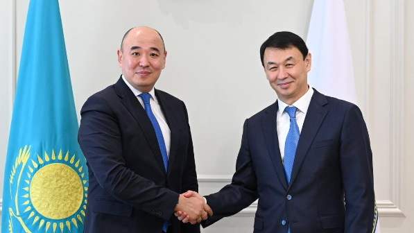 Аким Алматы встретился с председателем НПП «Атамекен»