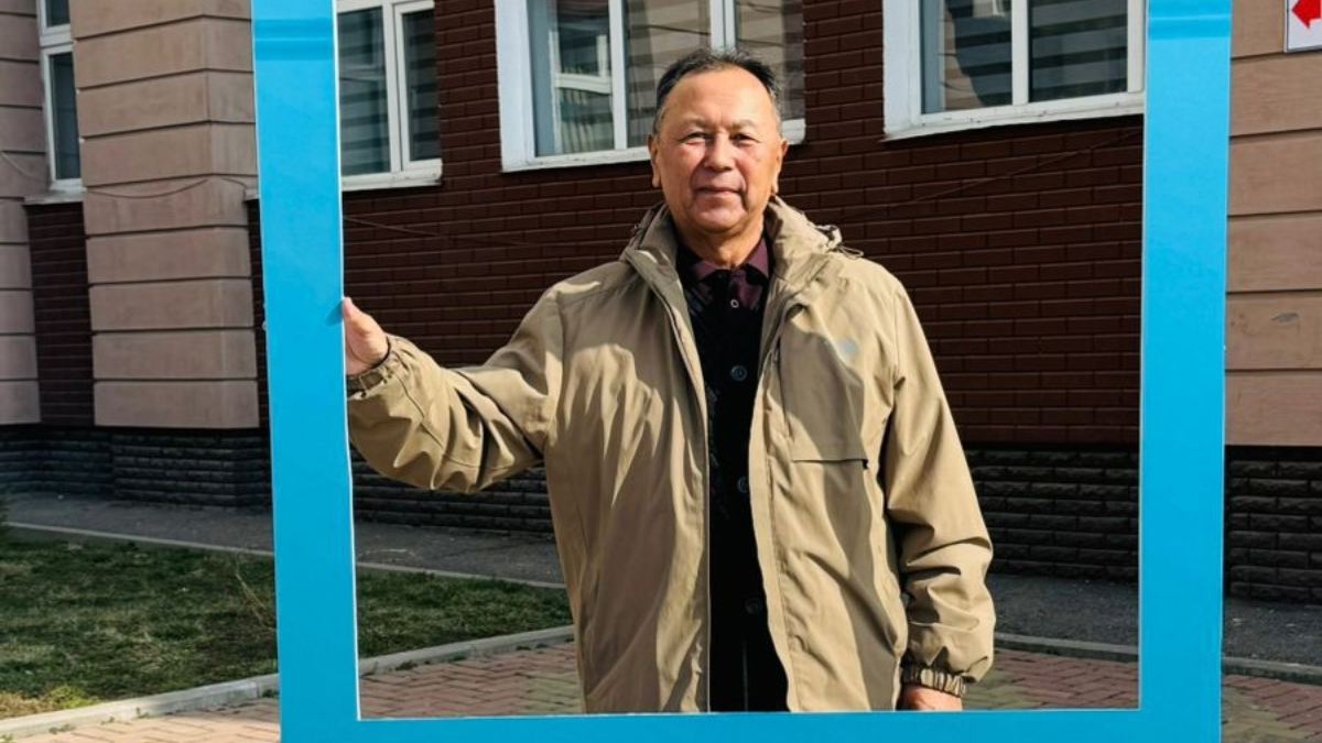 Писатель Нурдаулет Акыш отметил хорошую организацию голосования на референдуме в Алматы