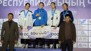 Алматинские спортсменки успешно выступили на чемпионате Казахстана по женской борьбе