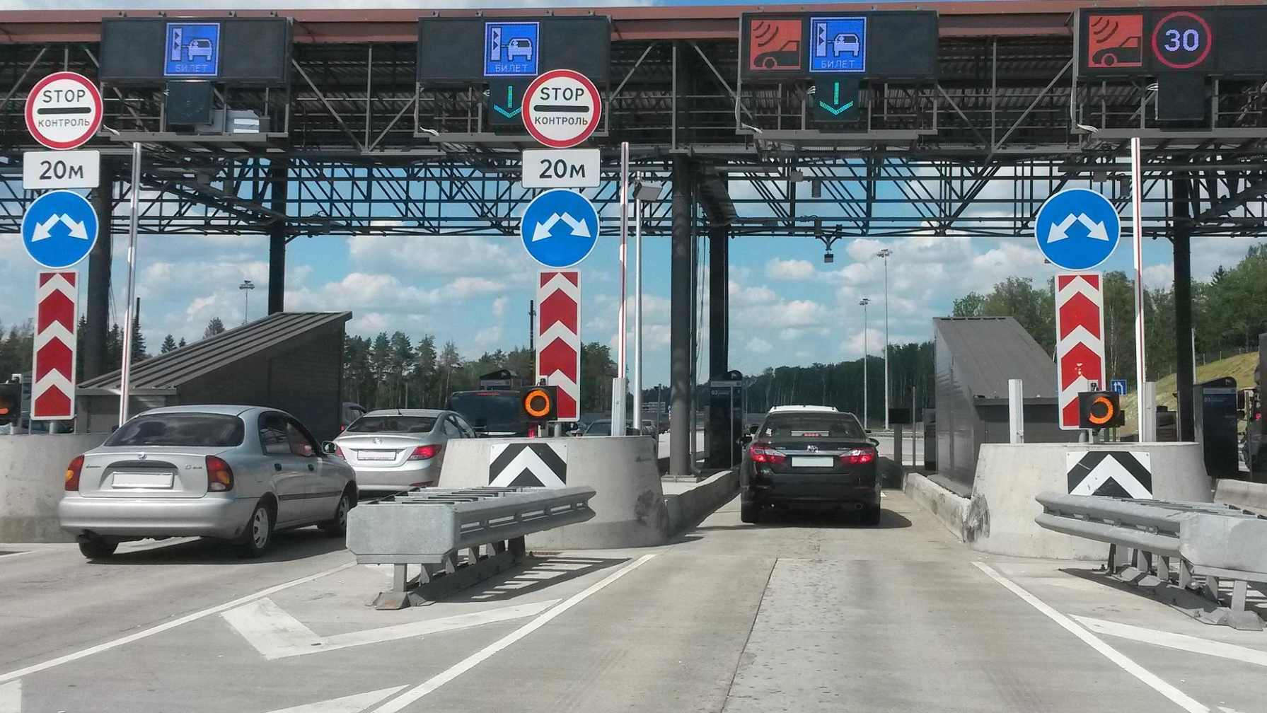 В Казахстане ввели новые правила оплаты платных дорог