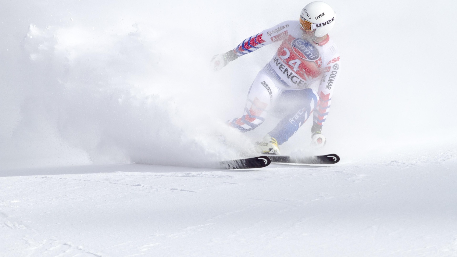 Казахстанские спортсмены завоевали две медали на турнире по прыжкам с трамплина в Польше