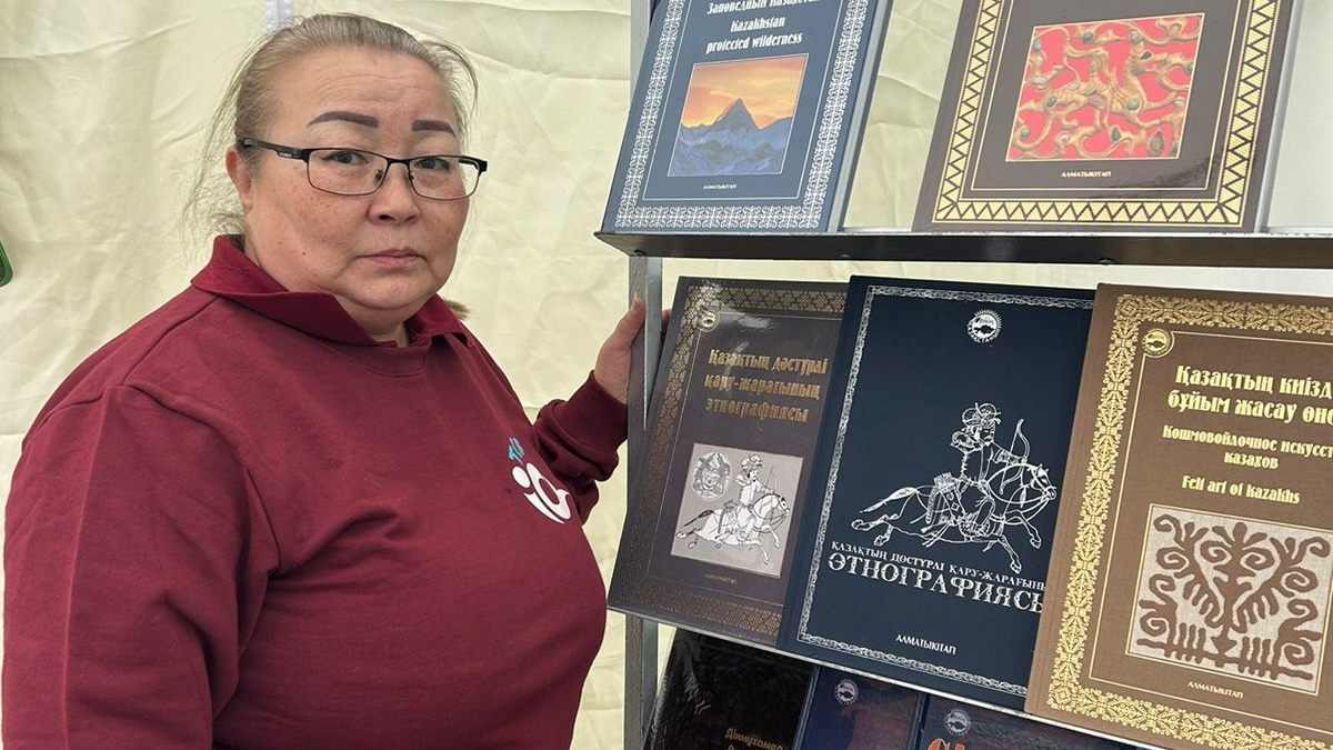 В Алматы проходит книжный фестиваль «КітапФест-2026»