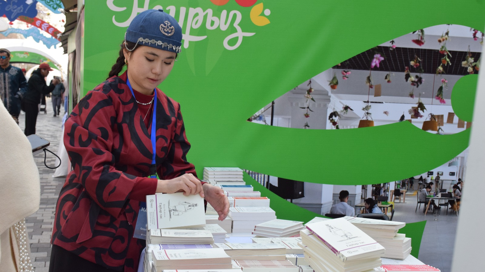 В Алматы прошел первый день книжного фестиваля «KITAPFEST-2026»