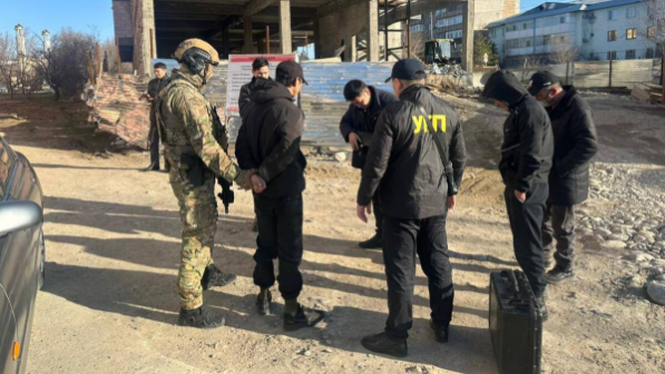 Двое мужчин задержаны за 13 квартирных краж в области Жетысу