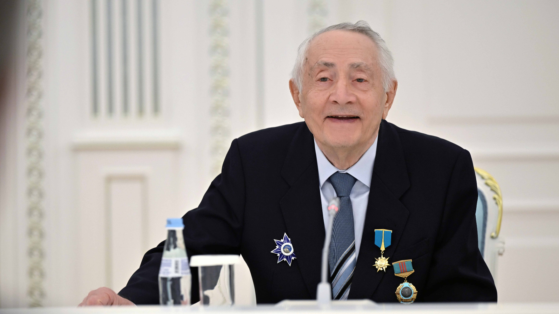 Токаев: «Жизненный путь Ерванда Тихоновича – яркий пример созидательного патриотизма, уникальной самоотверженности и высочайшего профессионализма»  