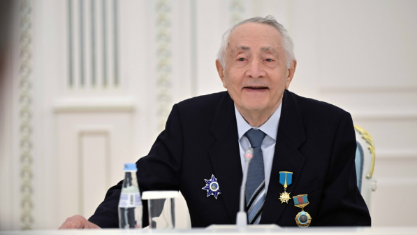 Токаев: «Жизненный путь Ерванда Тихоновича – яркий пример созидательного патриотизма, уникальной самоотверженности и высочайшего профессионализма»  