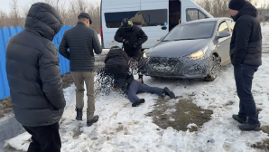 Подозреваемые в вымогательстве задержаны в Уральске