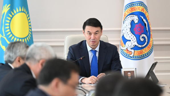 Дархан Сатыбалды поручил усилить меры по повышению безопасности на дорогах Алматы