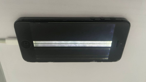 Телефон и SIM-карту пытались пронести осужденному в Павлодарской области