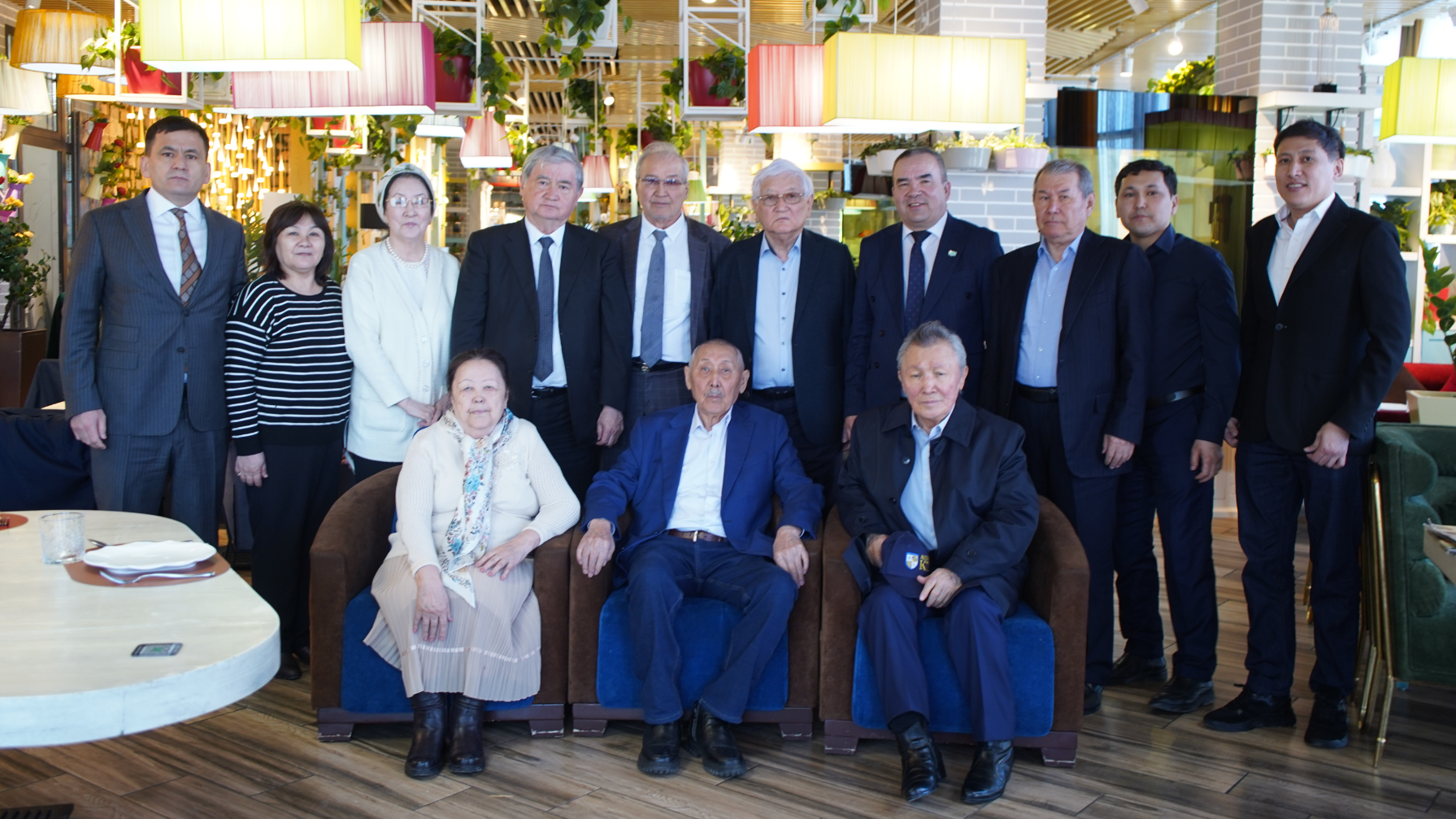 Известные казахстанские писатели и поэты вошли в Попечительский совет проекта «Читающая нация»