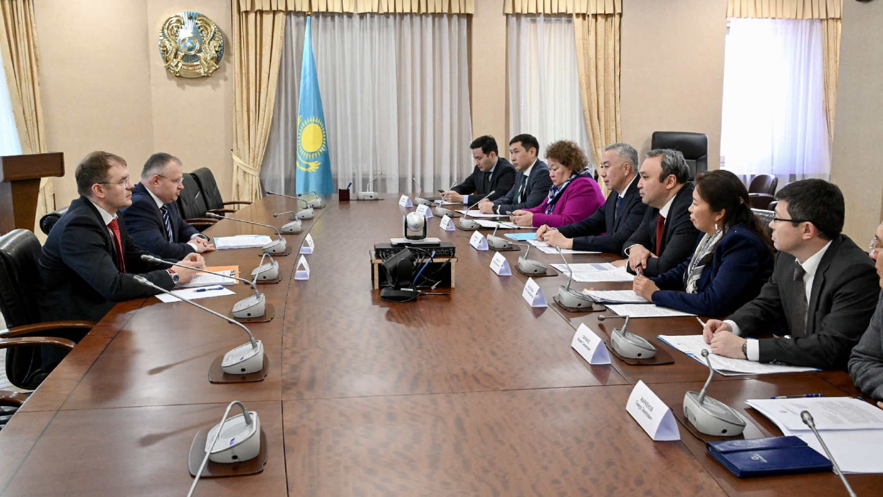 Цифровизацию госзакупок и доступ на рынки ЕАЭС обсудили в Астане