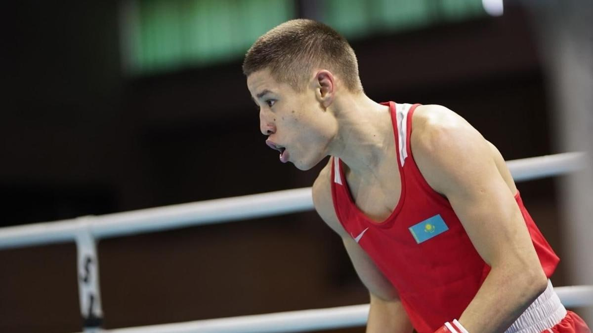 Оразбек Асылкулов принес Казахстану первую победу на чемпионате Азии-2026