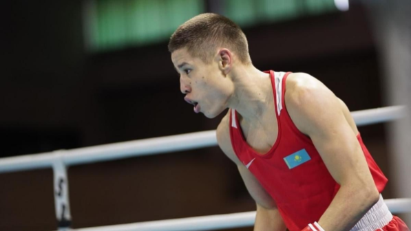 Оразбек Асылкулов принес Казахстану первую победу на чемпионате Азии-2026