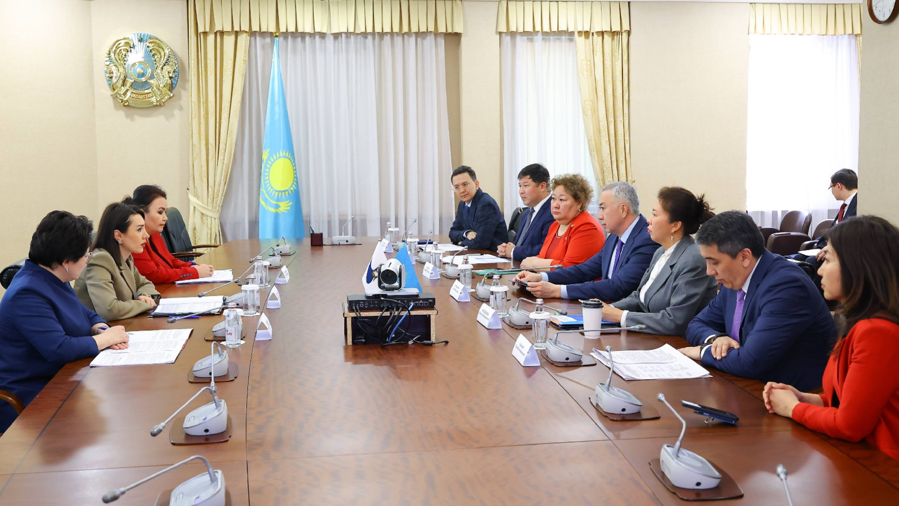 Серик Жумангарин обсудил с ЕЭК развитие кооперационных проектов