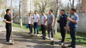 «Таза Казахстан»: военнослужащие Национальной гвардии приняли участие в субботнике