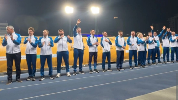 Паралимпийцы — участники зимних Игр стали почётными гостями матча в Алматы