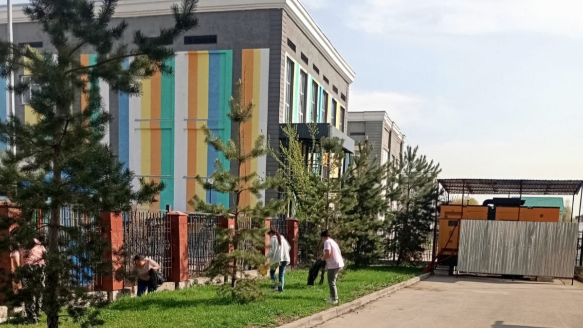 В Алматы проинспектировали поликлинику №27 и приемные отделения стационаров