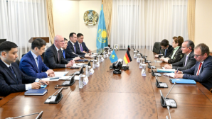 Роман Скляр провел встречу с Статс-министром иностранных дел ФРГ