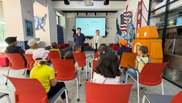 Воспитанники клуба «Өркен» посетили American Space & Makerspace в юношеской библиотеке им. Ж. Жабаева