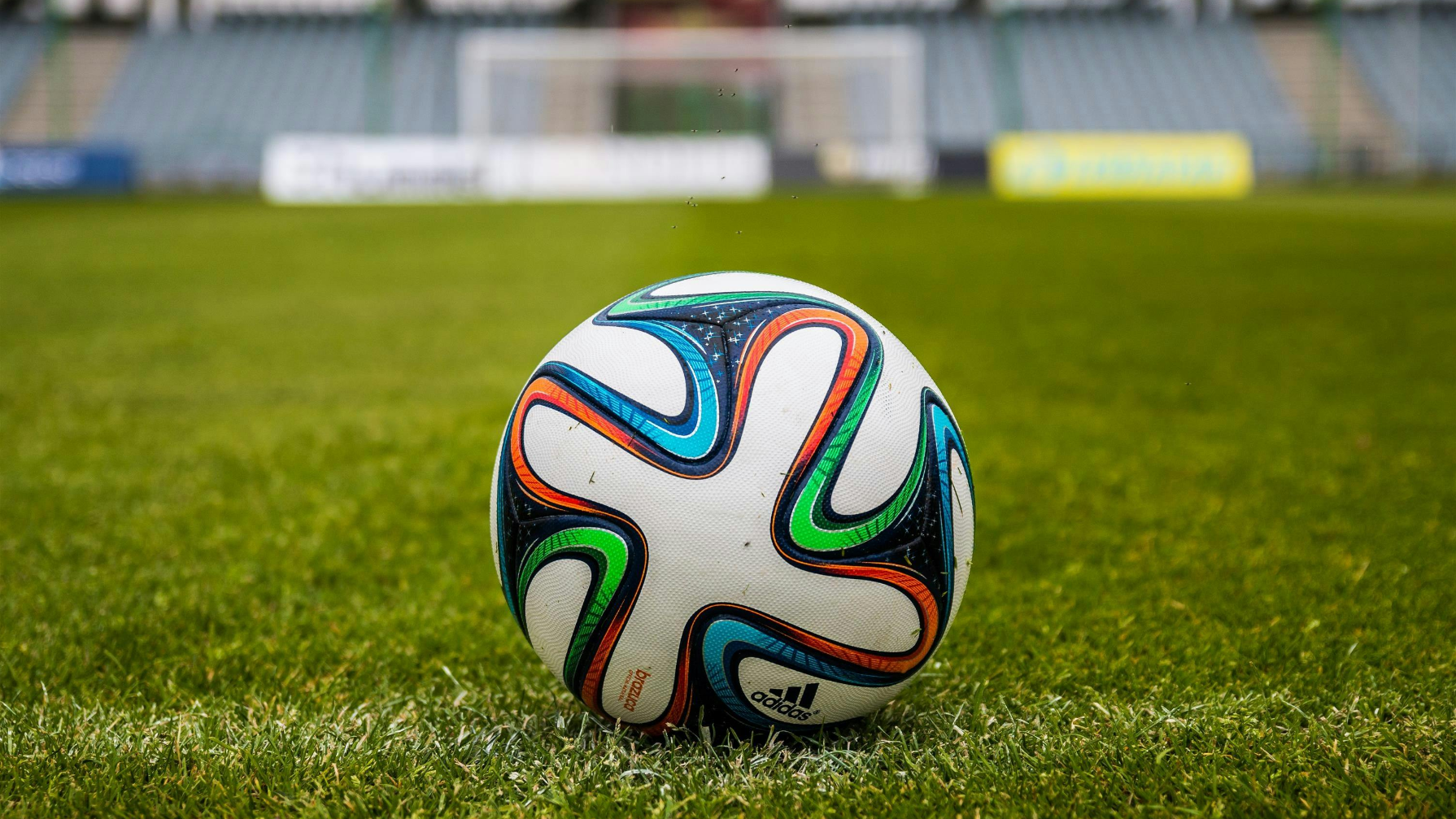 Исторический матч в Алматы: любители против гранда