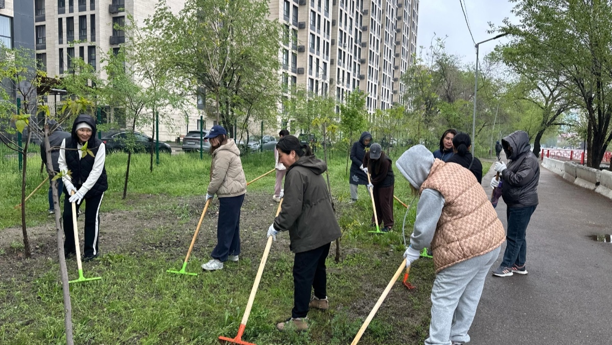 Набережная Большой Алматинки очищена на участке Толе би – Райымбека
