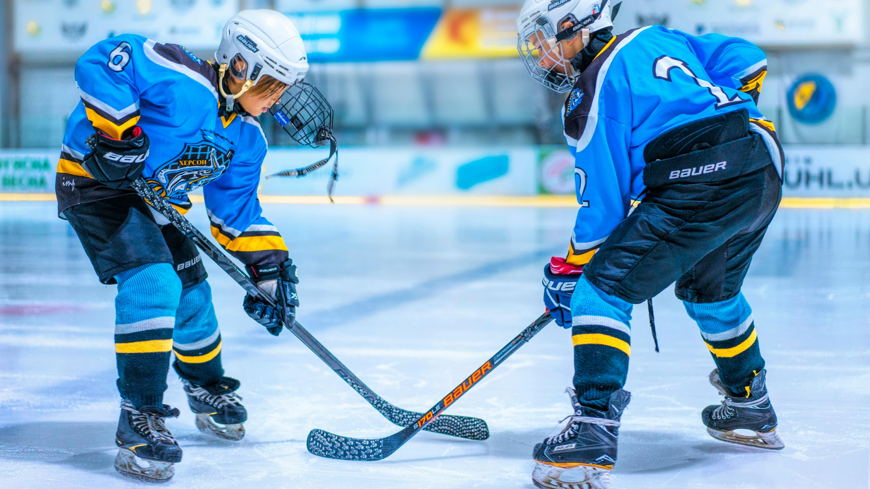 Юниоры Казахстана выиграли третий матч подряд на ЧМ по хоккею