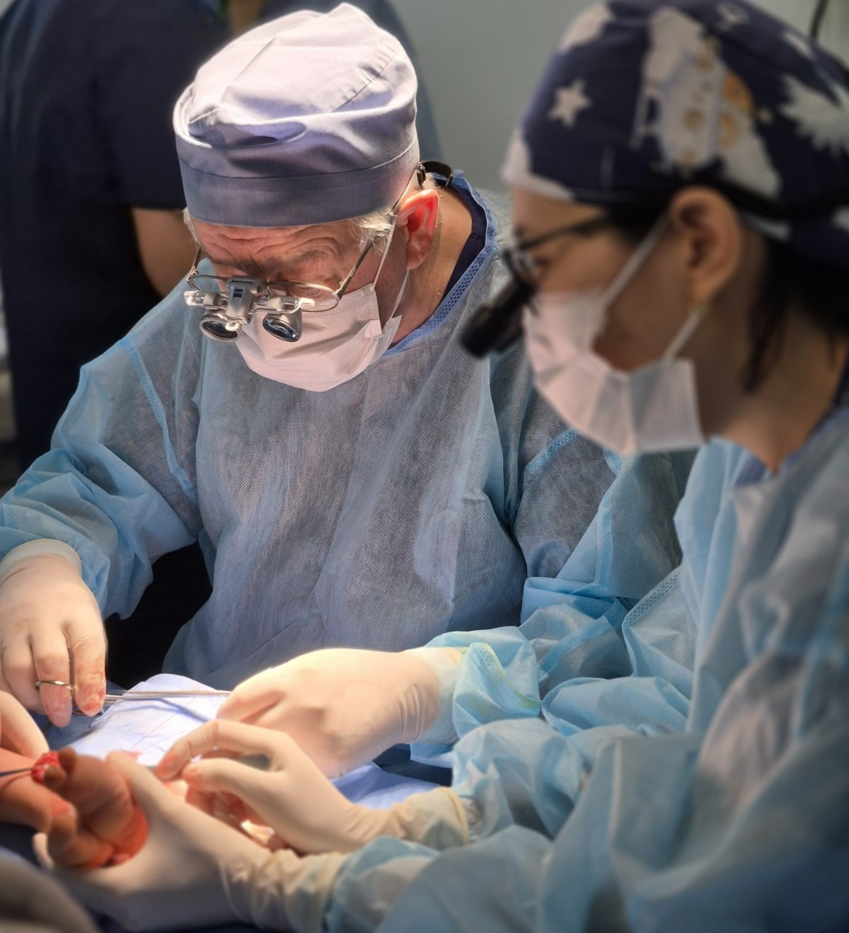 В Алматы спасают детей с редчайшими патологиями