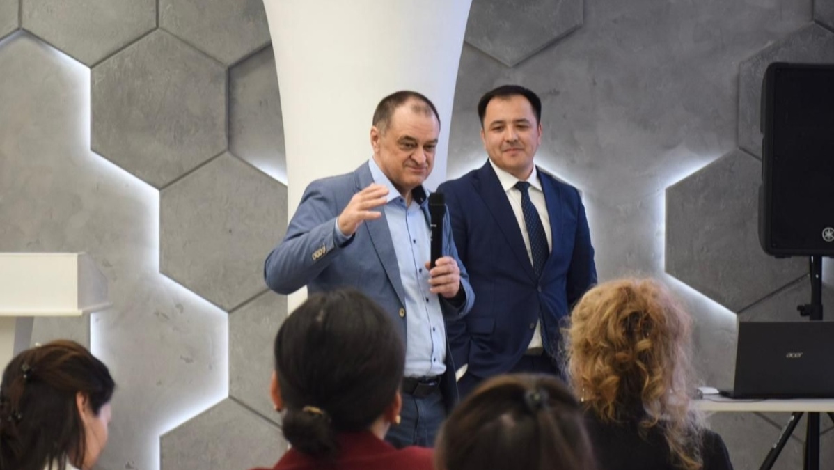 В Алматы в честь Национального дня книги и Дня библиотекарей прошёл международный семинар