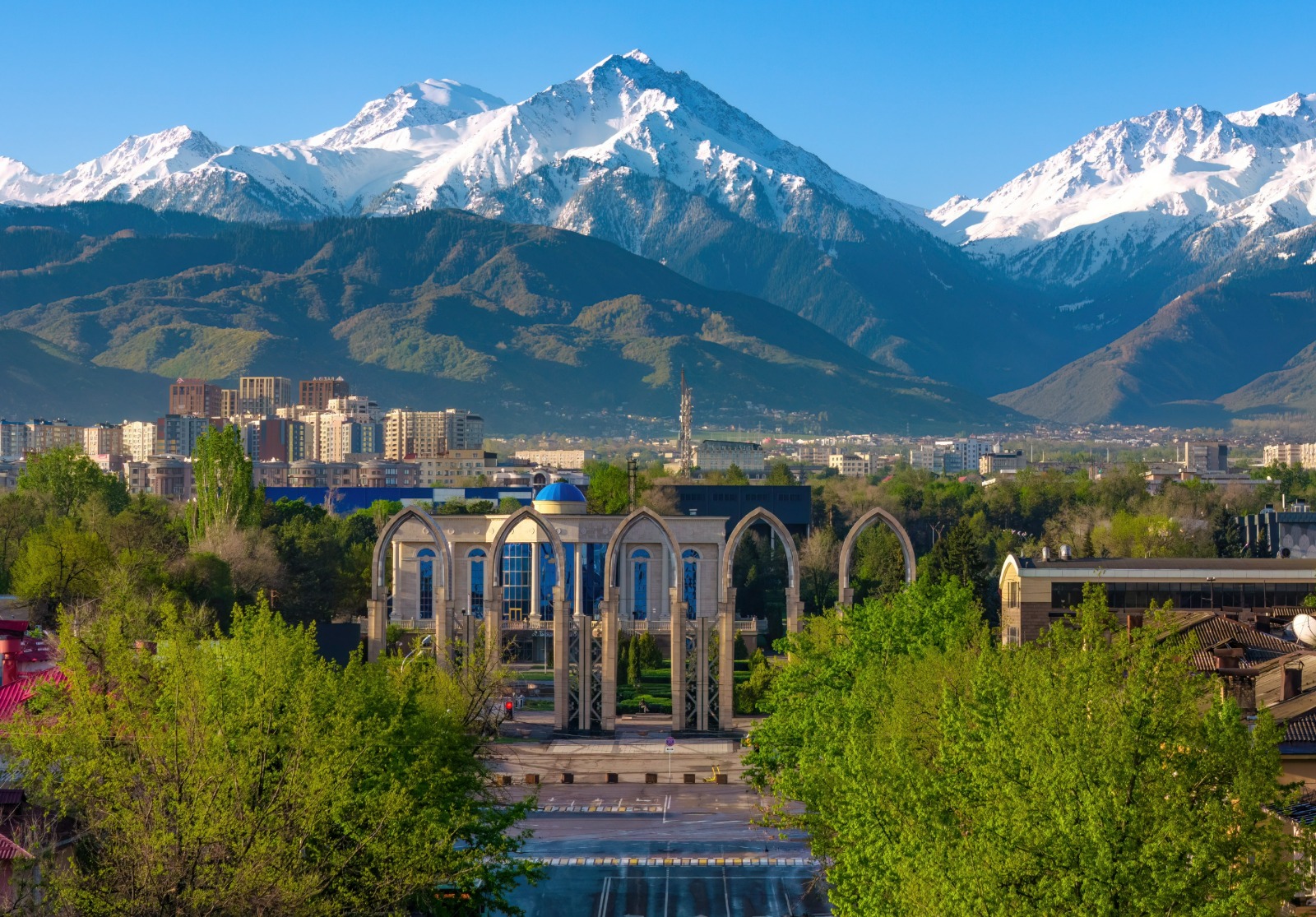 В Алматы состоится памятный вечер, посвященный 80-летию со дня рождения поэта Шомишбая Сариева