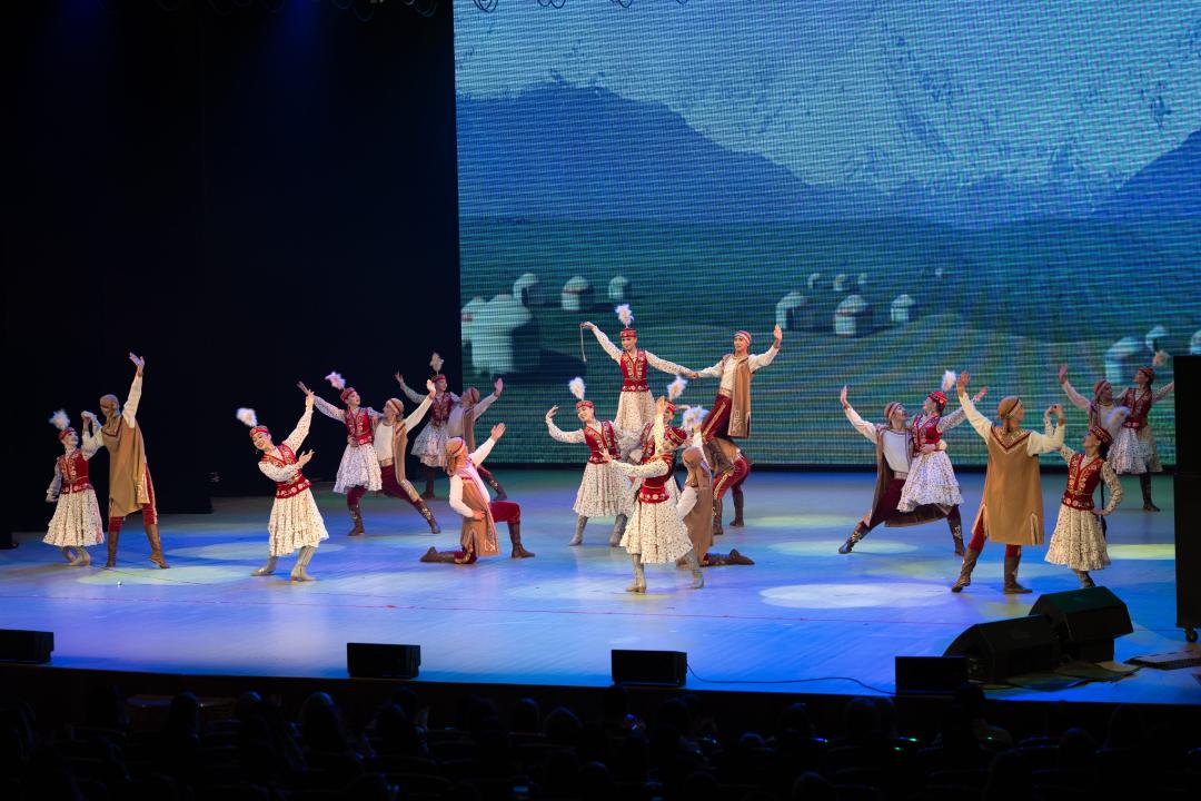 Казахстанский коллектив украсил международный фестиваль танца в Уфе