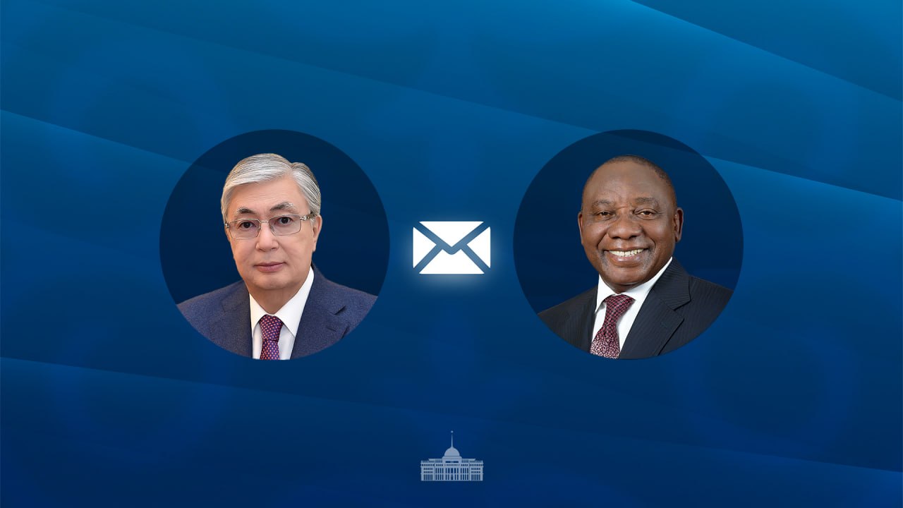 Глава государства поздравил Президента ЮАР с Днем свободы